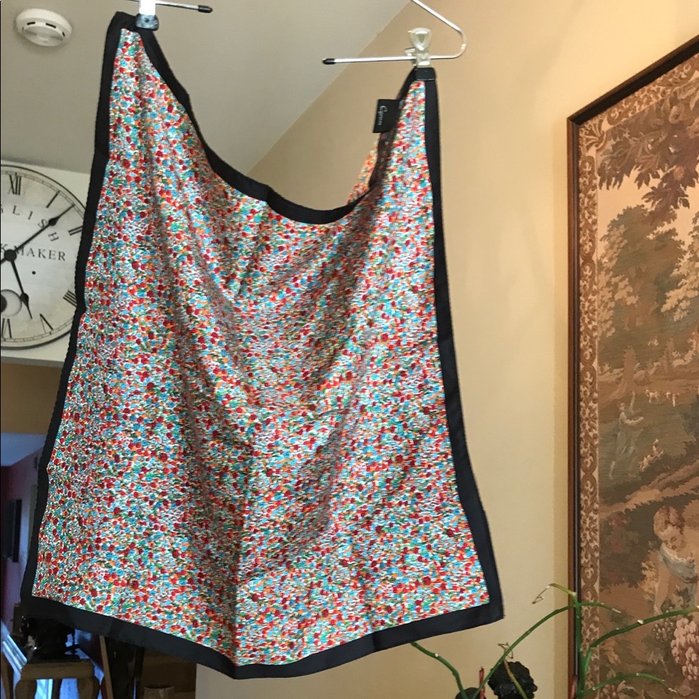 Beautiful Scarf Excelle Condition Never Worn